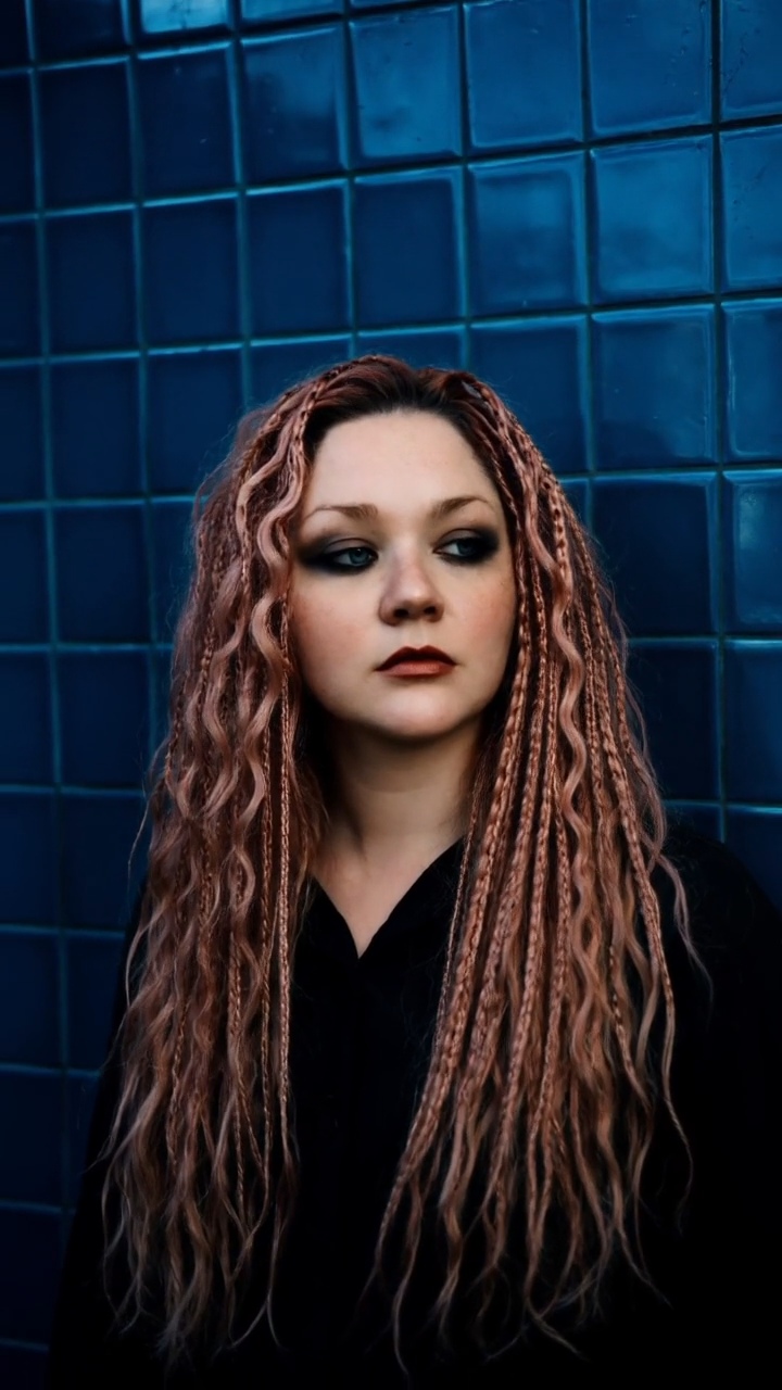 Jen Hernandez, dark pop artist and songwriter